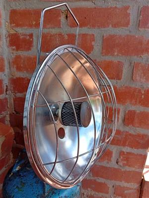 Gas bottle and cadac heater top