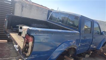 NISSAN HARDBODY NP300 PARTS AVAILABLE FOR STRIPPING 