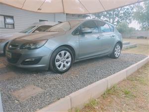 Opel Astra 1.4 Turbo essentia
