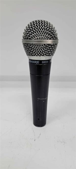 Shure SM58 dynamic vocal microphone