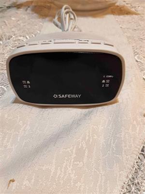 Safeway Radio Alarm Clock