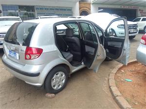 Hyundai gets 2004, manual, .1.4 Silver Color Petrol