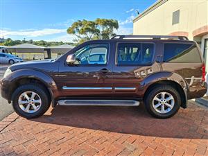 For Sale - 2013 Nissan Pathfinder 3.0 DCi V6 diesel 4x4 (V9X)