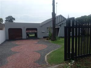 House For Sale in Birchleigh North