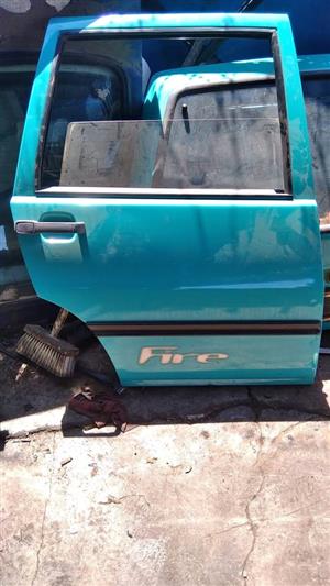 FIAT UNO RIGHT REAR DOOR