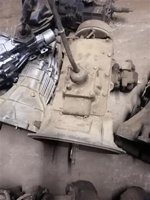 Selling Toyota D  A GEARBOX 