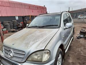 2000 Mercedes Benz ML320 - Stripping for Spares