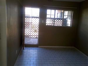 Southdale 1bedroomed flat to rent