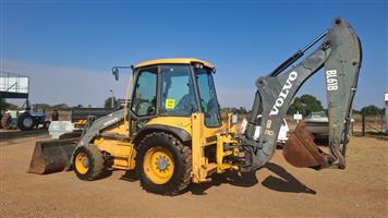 PRICED 2 GO  2014 Volvo BL61B 4x4 TLB