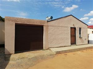 House For Sale in Katlehong