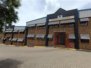 Warehouse / Distribution Centre of 994 m² To Let in Kya Sand for only R 60 pm²!