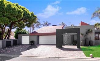 House Rental Monthly in Fourways Gardens