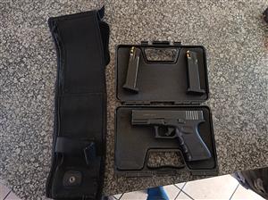 Blank gun