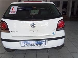 2005 VW POLO BUTCHWA 1.6 MANUAL PETROL WHITE COLOR  96.000km 