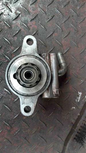 Toyota Hilux D4D 2kd power steering pump