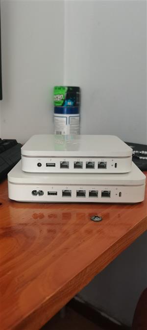 2 Apple wifi routers 5G(fiber)