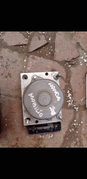 Honda Mobilio abs pump
