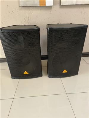 Behringer speakers tops and bass bins