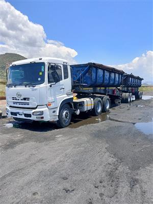 Combo Deal: 2016 UD26.450 + 2007 Top trailer 40cube side tipper for sale