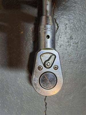 Stahlwielle 1" Ratchet Draive No 552 with 600mm Long Handle