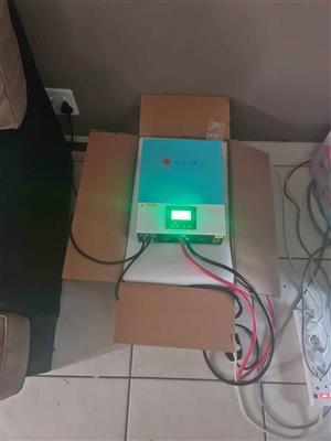 2KVA / 1600w 12v Pure Sinewave Hybrid Inverter,  New with warranty and FREE DELIVERY