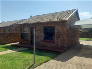 Under R500k on this house for sale in old Soshanguve Vv 
