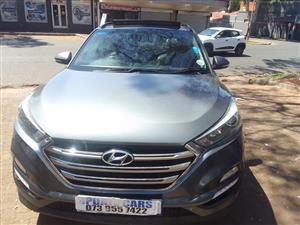 2018 HYUNDAI TUCSON 2.0 CRDI AUTOMATIC SERVICE BOOK FULL SERVICE HISTORY REVERSE SENSOR REVERS
