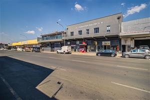 Retail shop available to let in Benoni CBD.