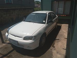 Hyundai accent 1300 xs 98 model for sale, please note car is a non runner but I 
