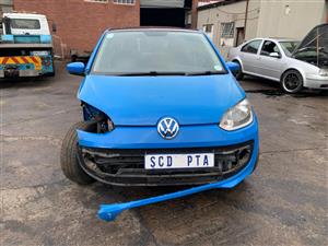 2015 VW UP 