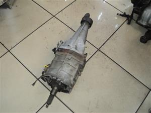 TOYOTA MANUAL GEARBOX VICE VERSA 3YP R2500