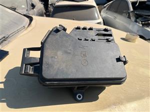 Mercedes V250d W447 Fuse Box Cover for sale
