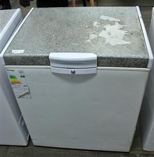 DEFY CF 210-HC CHEST FREEZER WHITE S064318A