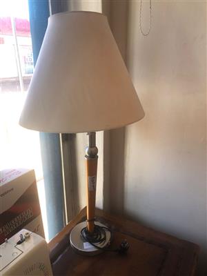 Medium Lamp 