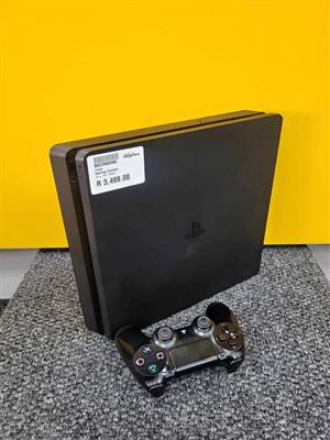 Sony PlayStation 4 Slim gaming console(Fan issue )