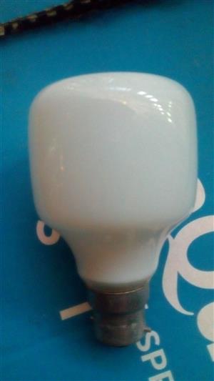 Squarish light bulb