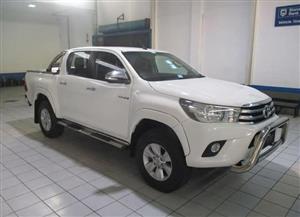2016 TOYOTA HILUX 2.8gd-6 double cab raider