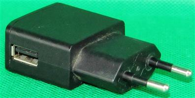 Sony Ericsson EP800 Travel Adaptor Cell Phone Charger