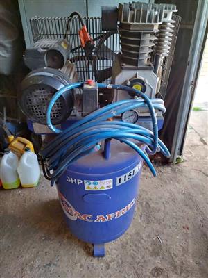 Compressor vertical space saver 115l