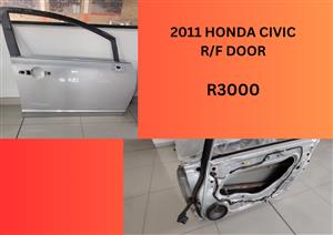HONDA CIVIC. R/F DOOR 2011