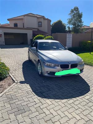 BMW F30 320i luxury line 