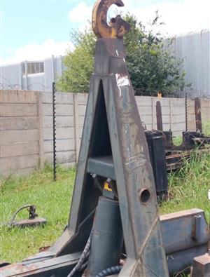 16 tonne hookrift missing center cylinder