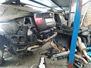 Bmw X6 stripping spares
