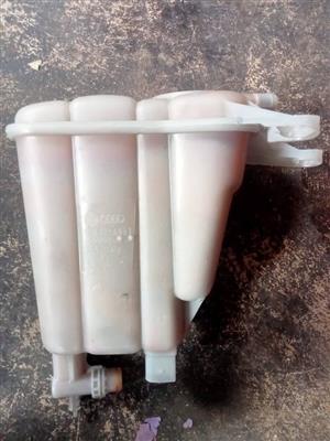 AUDI A4 B8 Automatic radiator