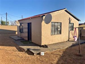 House+for+sale+in+kanana+park+ext3