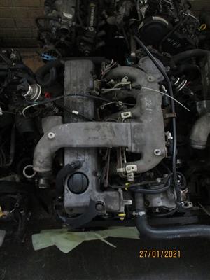 BENZ MUSSO ENGINE 5 CYLINDER