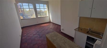 NICE 1 X BEDROOM FLAT TO RENT AVAILABLE  – VANDERBIJLPARK CW3