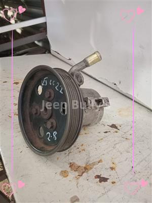 2.8 Jeep Liberty Used Power Steering Pump 