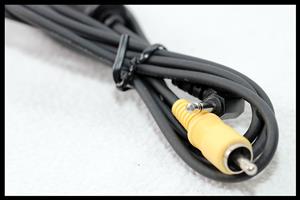 AVI Cable for Canon