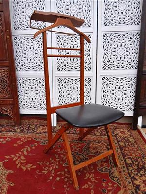 Wooden Folding Valet Chair with Black Seat & Coat Hanger